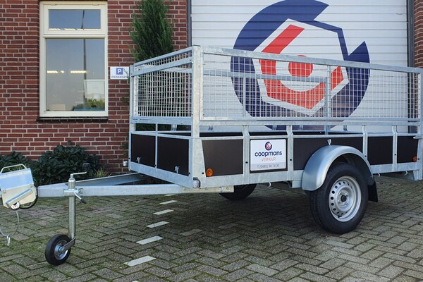 Enkelasser met loofrek